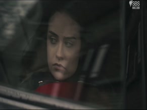 ELISA ECHEVARRIA in INVISIBLE (2020)