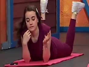 AYSEGUL YILMAZ in COK GUZEL HAREKETLER 2 (2019)