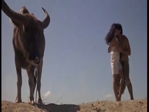 MARIA ISABEL LOPEZ NUDE/SEXY SCENE IN SILIP