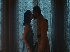 NATHALIA DILL NUDE/SEXY SCENE IN GUERREIROS DO SOL