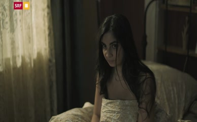 BAYAN LAYLA NUDE/SEXY SCENE IN TATORT