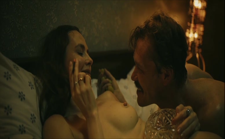 Porno filmda Vodianova