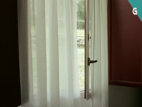 NEREA BARROS in THE VALUE OF TIME (2013)