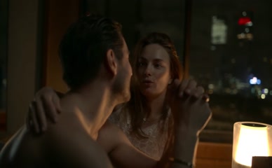 MARIYA LISOVAYA NUDE/SEXY SCENE IN ULITSA SHEKSPIRA