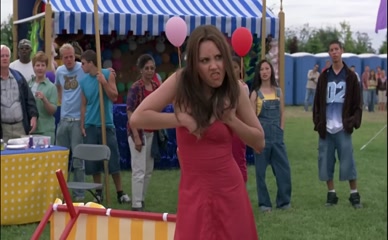 AMANDA BYNES in She'S The Man