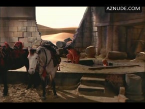 LUCY LAWLESS NUDE/SEXY SCENE IN XENA: WARRIOR PRINCESS