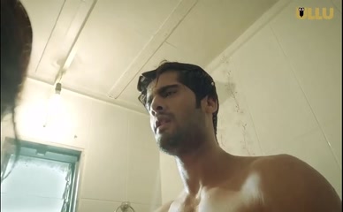 JINNIE JAAZ NUDE/SEXY SCENE IN CHARMSUKH
