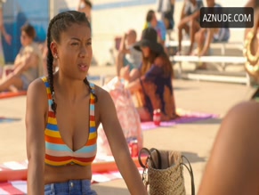 SIERRA CAPRI,JESSICA MARIE GARCIA NUDE/SEXY SCENE IN ON MY BLOCK