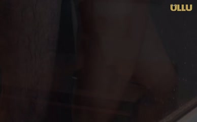 ZOYA RATHORE,TRIPTI BERRA NUDE/SEXY SCENE IN NAU DO GYARAH