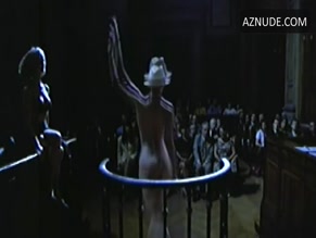 ALESSANDRA MARTINES NUDE/SEXY SCENE IN TOUT CA... POUR CA!