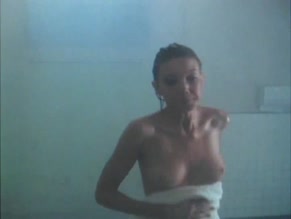 STACEY SHAFFER in THE NAKED CAGE(1986)