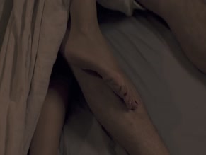 BETSY TURNEZ NUDE/SEXY SCENE IN PUBERTAT