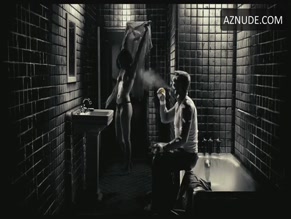 CARLA GUGINO in SIN CITY (2005)