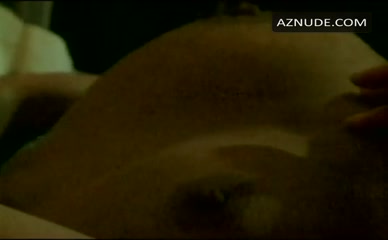 MARINA MORGAN NUDE/SEXY SCENE IN THE VAMPIRE CARMILLA