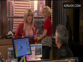 ASHLEY JENSEN NUDE/SEXY SCENE IN ACCIDENTALLY ON PURPOSE