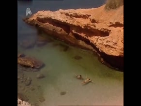 EFI LOGGINOU in ALITHINOI ERWTES (2007)