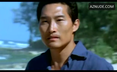 YUNJIN KIM NUDE/SEXY SCENE IN LOST
