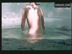 JADE LEUNG NUDE/SEXY SCENE IN HEI MAO