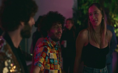 ELSIE HEWITT NUDE/SEXY SCENE IN DAVE