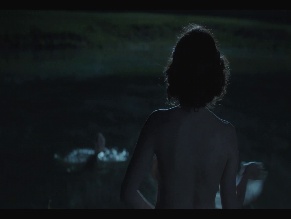 KARA HAYWARD NUDE/SEXY SCENE IN TO THE STARS