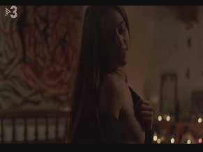 ASIA ORTEGA,MIREIA ORIOL NUDE/SEXY SCENE IN THE HOCKEY GIRLS