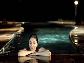 KLARAH LOBATO in QUERIDO CAPRICORNIO