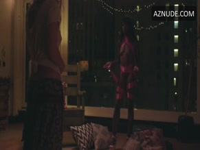 ANA FOXX in TOY (2015)