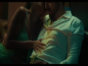 RACQUEL ENRIQUEZ in KANDUNGAN