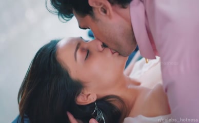 DIVYA AGARWAL NUDE/SEXY SCENE IN BADASS BEGUM