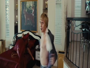 UNKNOWN NUDE/SEXY SCENE IN THE INBETWEENERS 2