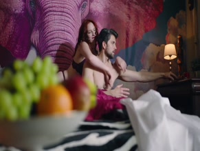 SVETLANA BOGDANOVA in SRYVAYA MASKI