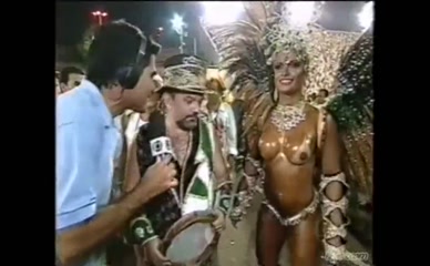 DANI SPERLE in Carnaval Brazil