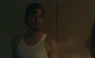 LILI ZAHAVI NUDE/SEXY SCENE IN MOMENTVERSAGEN