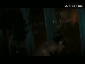 EVA MENDES in LAST NIGHT (2010)