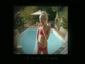 VICTORIA CARMEN SONNE in NEON HEART