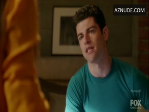 HANNAH SIMONE in NEW GIRL