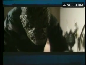 MELISSA MOORE in BIKINI DRIVE-IN (1995)