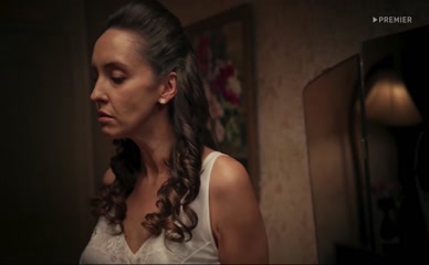 MARIAM MANO NUDE/SEXY SCENE IN SIMON