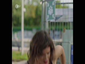 FRIEDERIKE BECHT NUDE/SEXY SCENE IN GERANIEN