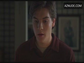 ELISHA CUTHBERT in THE GIRL NEXT DOOR