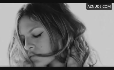 EVA MENDES NUDE/SEXY SCENE IN CALVIN KLEIN:  SECRET OBSESSION (COMMERCIAL)