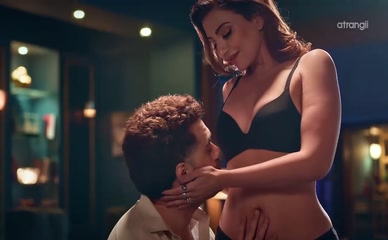 NAVINA BOLE NUDE/SEXY SCENE IN WINE