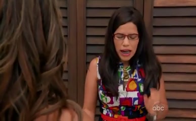 VANESSA L. WILLIAMS NUDE/SEXY SCENE IN UGLY BETTY