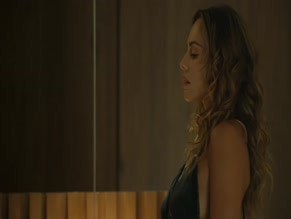 MARIA ELISA CAMARGO in ESCUPIRE SOBRE SUS TUMBAS (2024)