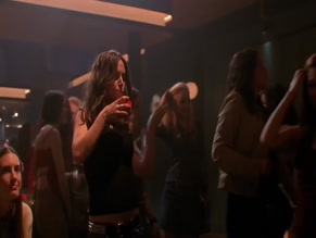 ELIZA DUSHKU NUDE/SEXY SCENE IN BUFFY THE VAMPIRE SLAYER