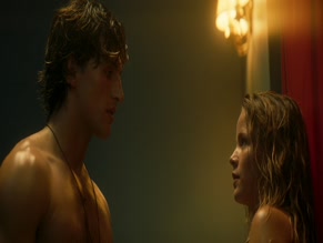 MARYSOLE FERTARD NUDE/SEXY SCENE IN ESCORT BOYS