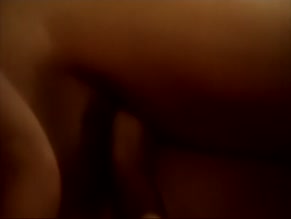 ANDREA ALBANI NUDE/SEXY SCENE IN JOVENES AMIGUITAS BUSCAN PLACER