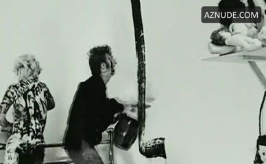 DIANA MARISCAL NUDE/SEXY SCENE IN FANDO Y LIS