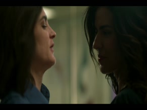 IRENE AZUELA,DANIELA SCHMIDT NUDE/SEXY SCENE IN MONARCA