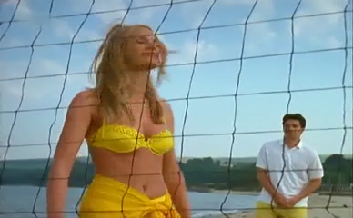 CHRISSY SCHULZ NUDE/SEXY SCENE IN ROSAMUNDE PILCHER